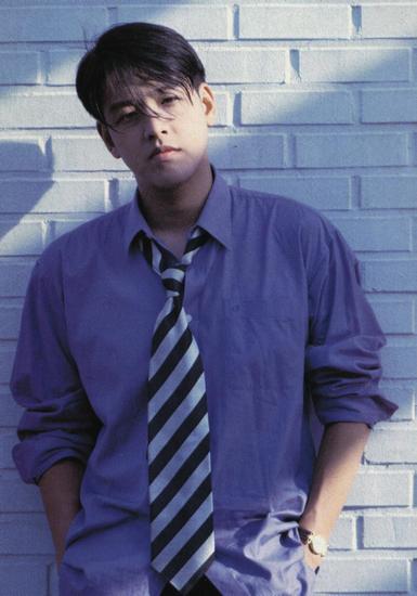 Hình ảnh trong sáng "một thời đã xa" của Ryu Shi Won